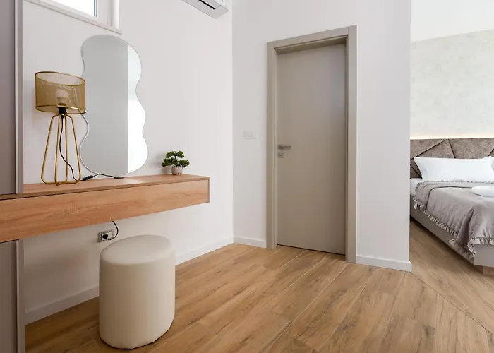 Mirakul, New Modern With Swimming Pool, Close To The Beach, Children Playroom, Quiet Area- By Traveler Tourist Agency Krk - Id 2680 빌라