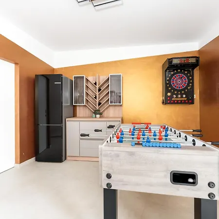 Mirakul, New Modern With Swimming Pool, Close To The Beach, Children Playroom, Quiet Area- By Traveler Tourist Agency Krk - Id 2680 *