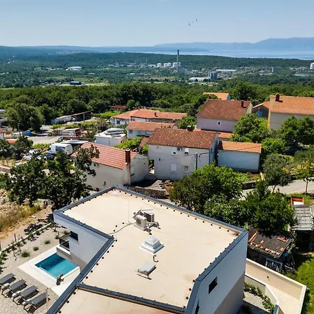 Mirakul, New Modern With Swimming Pool, Close To The Beach, Children Playroom, Quiet Area- By Traveler Tourist Agency Krk - Id 2680 *